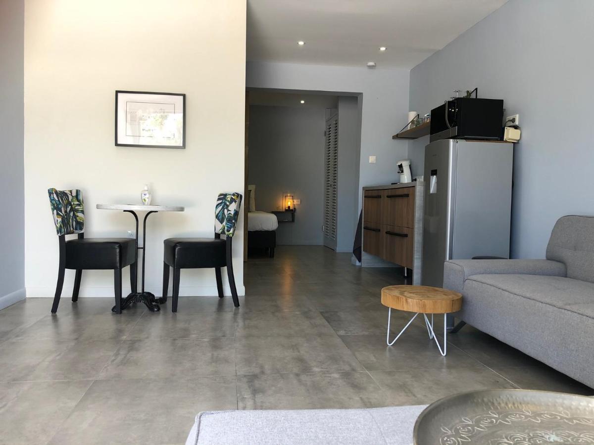 Indigo Apartments & Suites - 'Adults Only' Jan Thiel Ngoại thất bức ảnh